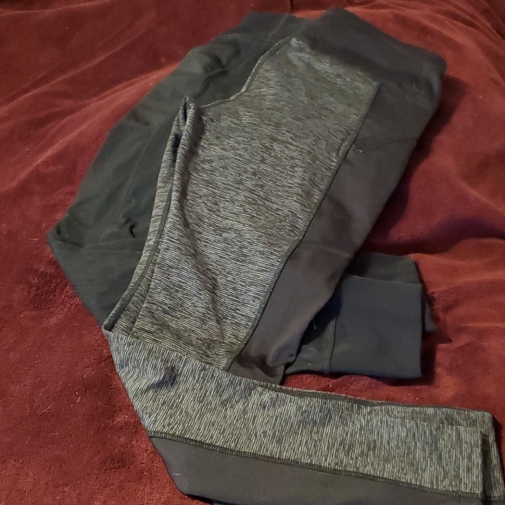 BUNDLE of two pair exercise leggings